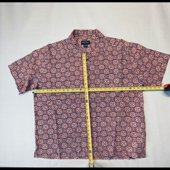 EDDIE BAUER size L CASUAL BUTTON DOWN - Picture 7 of 8